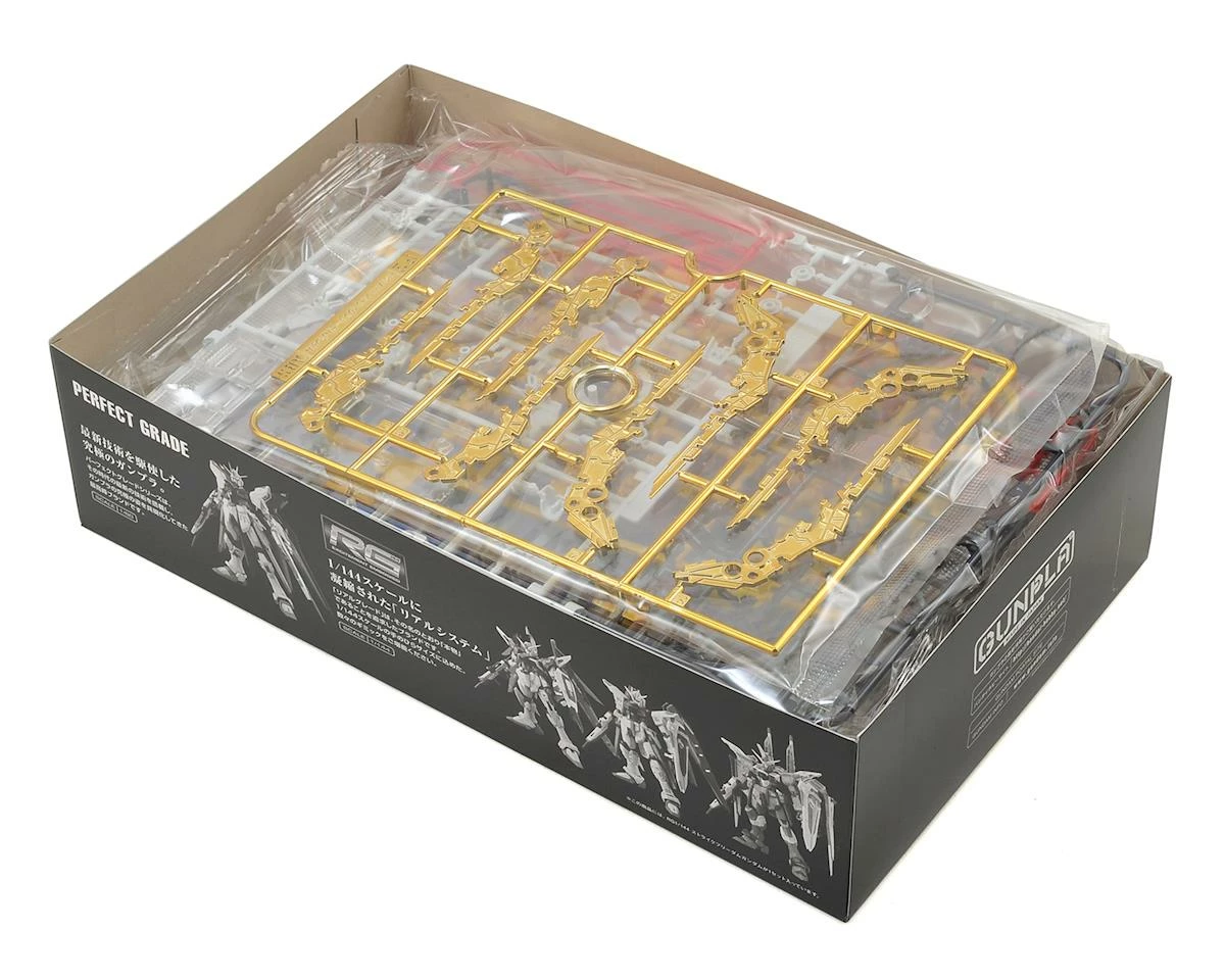 Bandai ZGMF-X20A Strike Freedom Gundam #14 1/144 Real Grade Action Figure Model Kit - Image 2