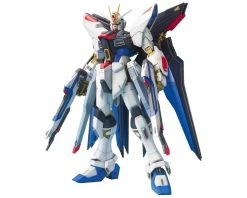 Bandai Spirits #14 Strike Freedom Gundam Destiny Real Grade Action Figure Model Kit